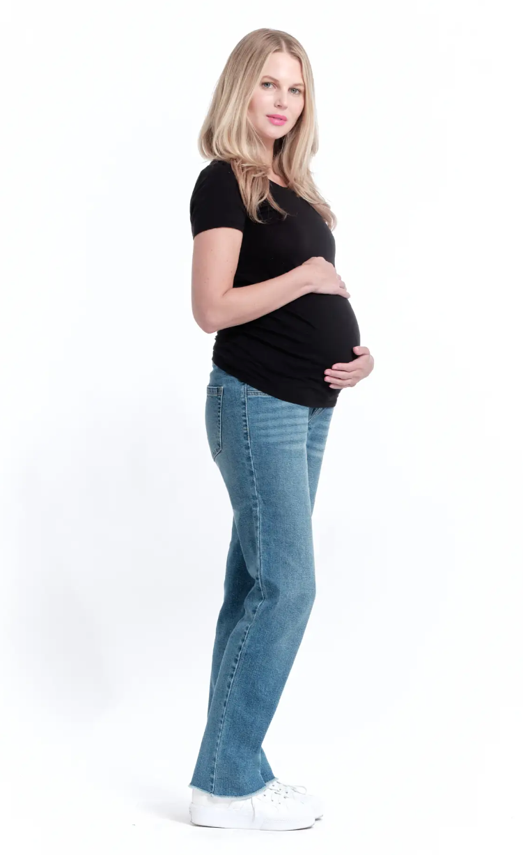 Maternity 32" Relaxed Straight Leg Jean W/ Bellyband