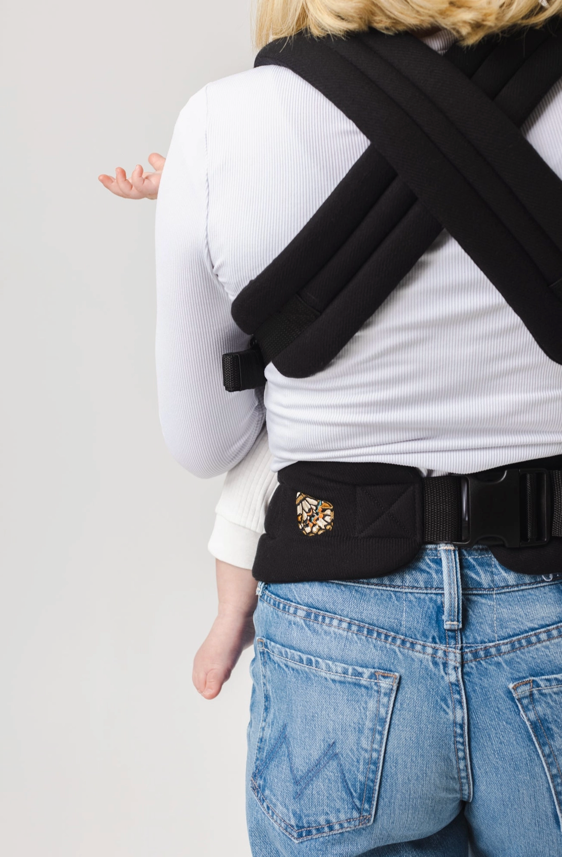 The Monarch Carrier - Ebony