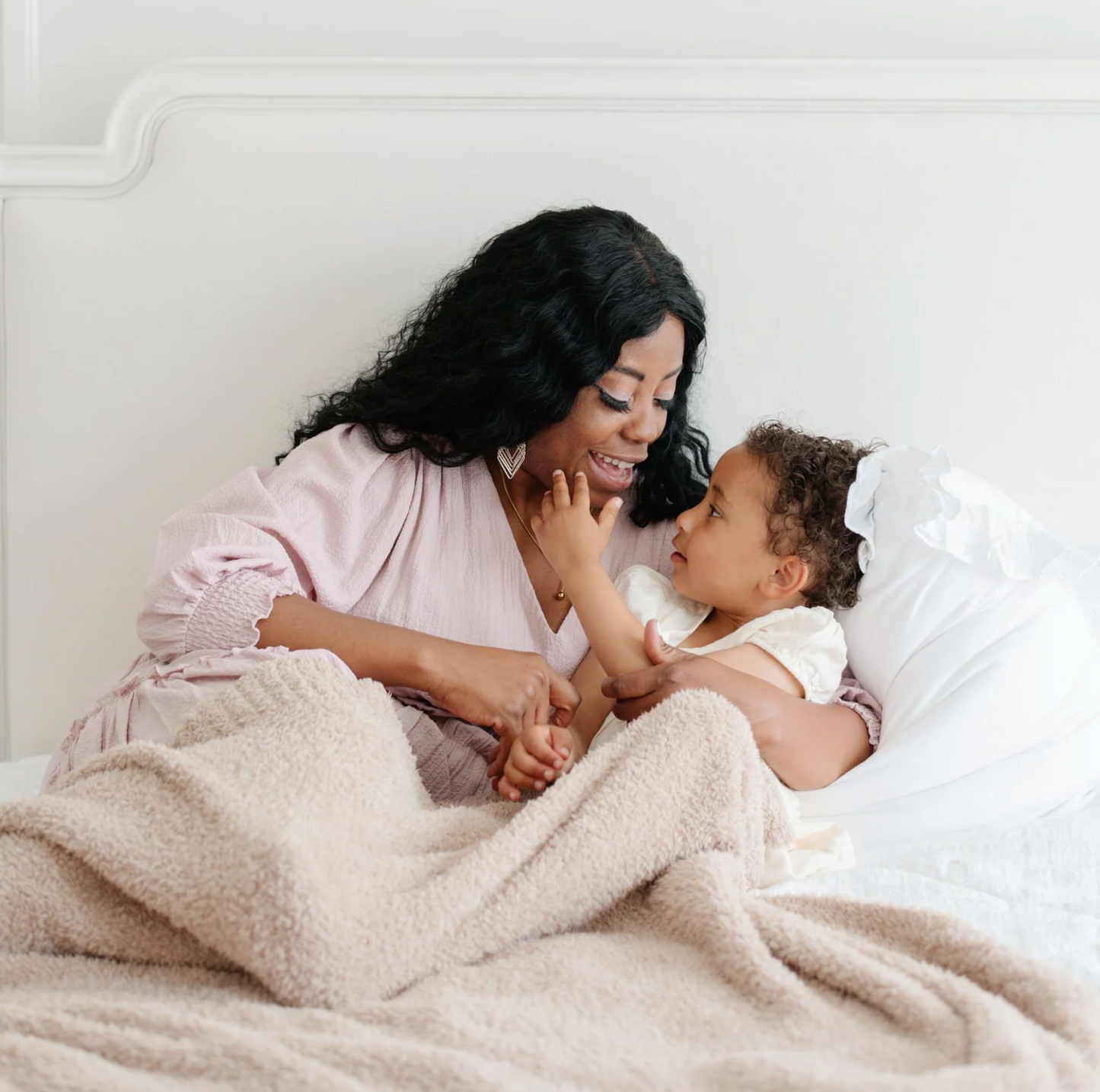 Bamboni XL Throw Blanket