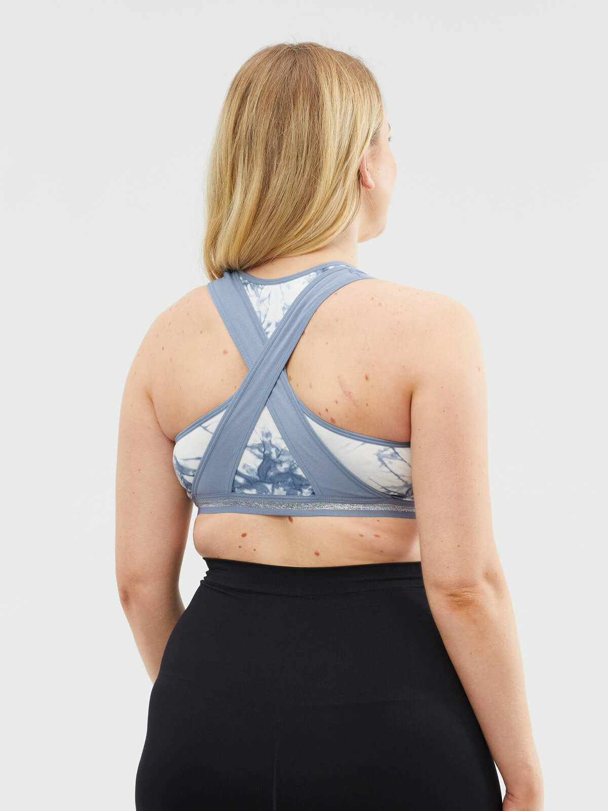 Lotus Hands-Free Pumping & Nursing Bra