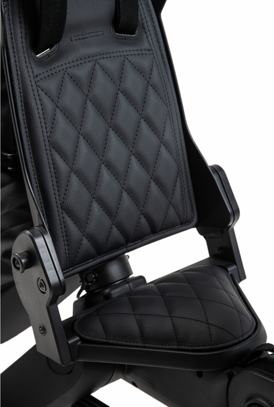 Doona Liki Trike - Midnight Edition