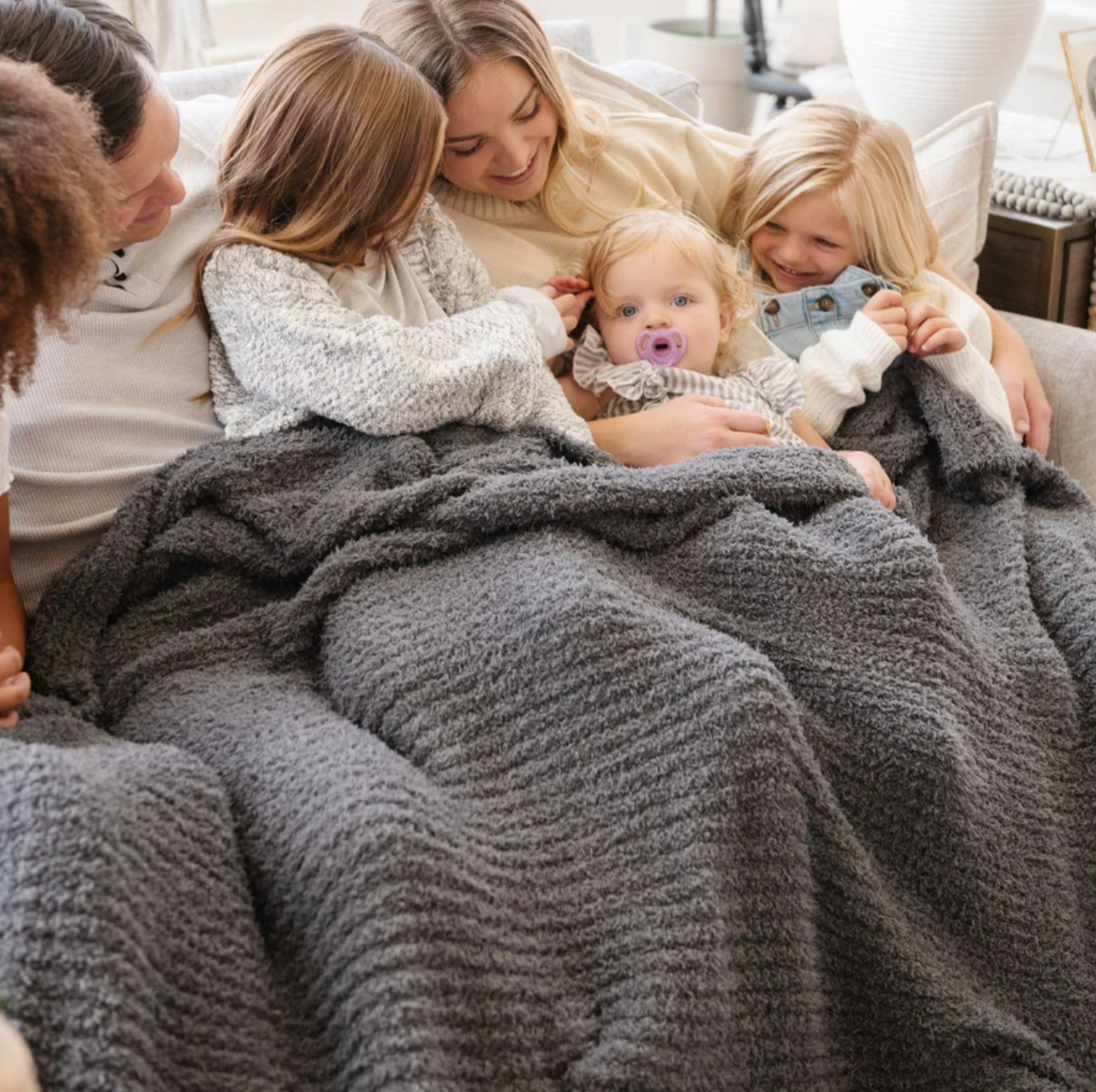 Ribbed Bamboni XL Blanket