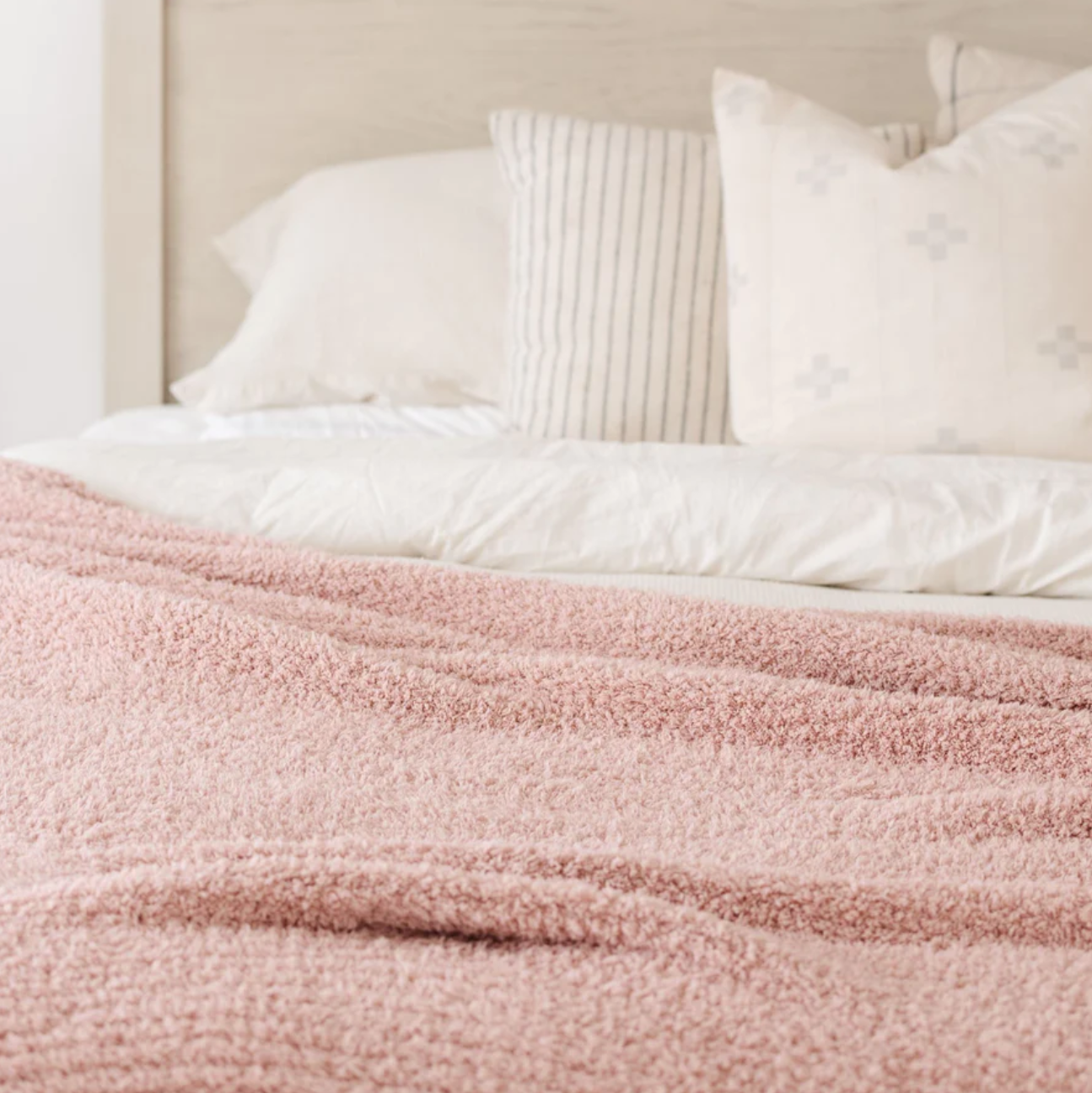 Ribbed Bamboni XL Blanket