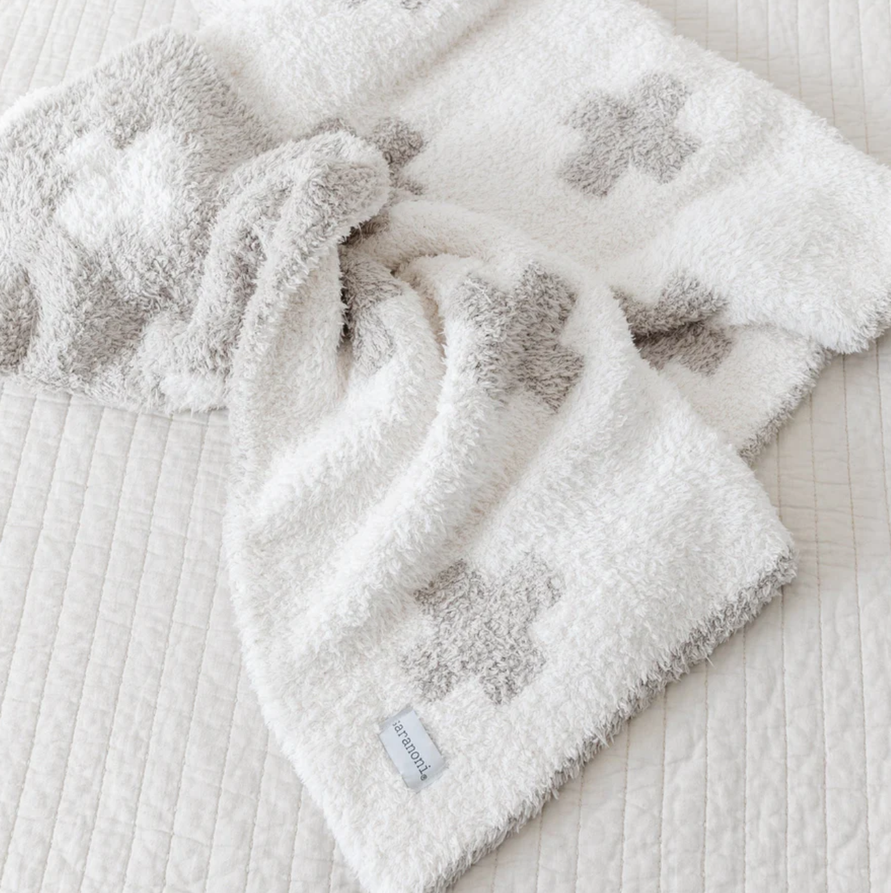 Double-Layer Bamboni Mini Blanket