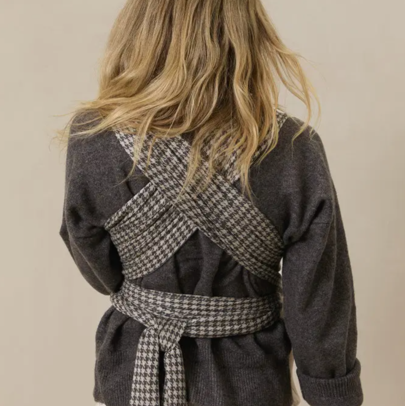 Solly Baby Stormy Houndstooth Wrap