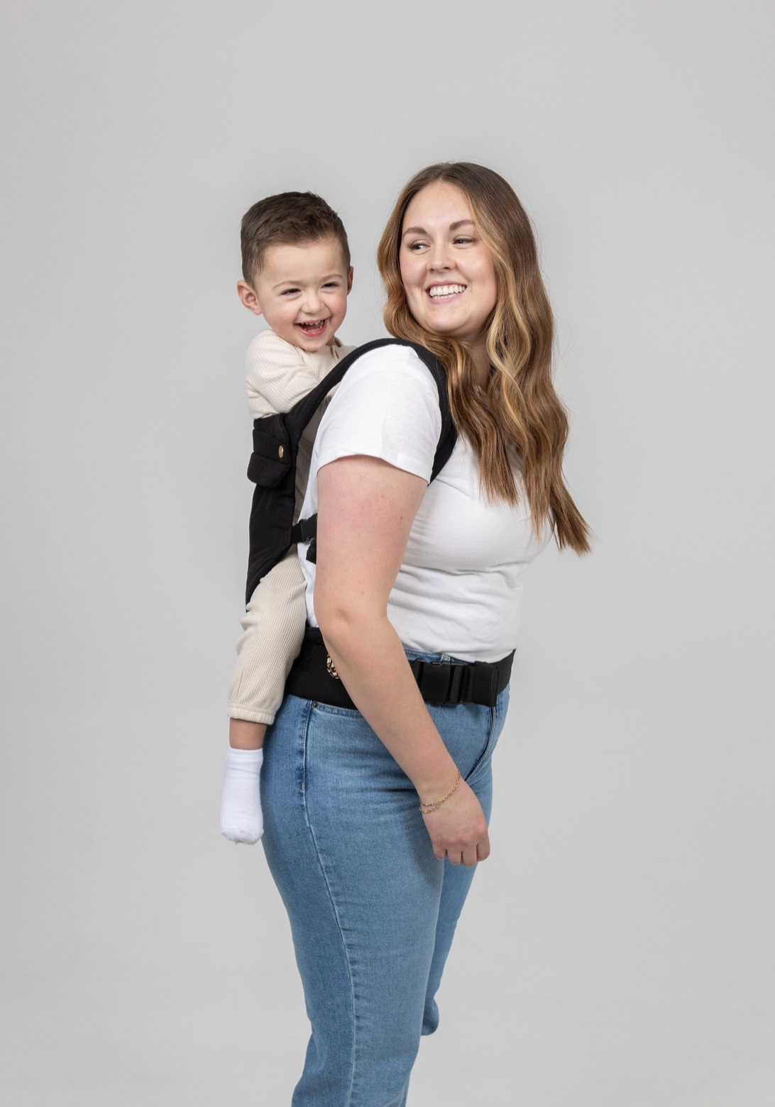 The Monarch Carrier - Ebony