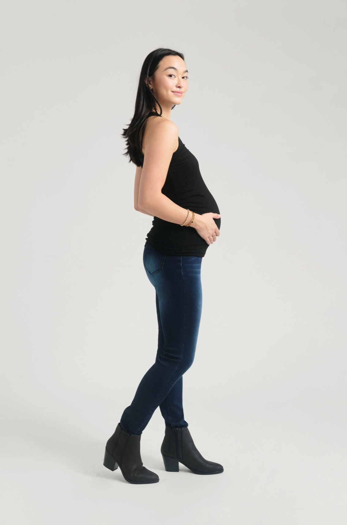 Maternity 34" Butter Skinny W/ Bellyband In Marco